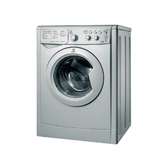 MACHINE À LAVER INDESIT 7KG SILVER DV 75 S