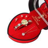 Coffret montre et bijoux argenté cœur rouge élégant