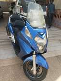Je bassarde se joly scouteure honda silvere 600