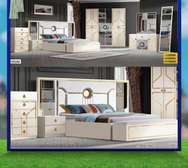 CHAMBRE A COUCHER ARMOIRE 6BATTANTS 6PIECES