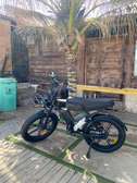 Vélo électrique premium – Type scooter – Neuf