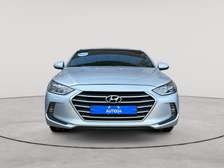 Hyundai Avante à saisir