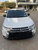 Mitsubishi outlander 2018