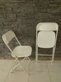 chaises et tables depliables multi-usage
