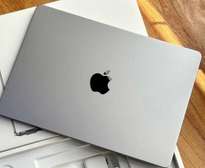 MacBook Pro M1 (2021)