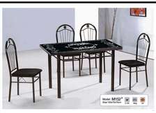 Table a manger + 6 chaises
