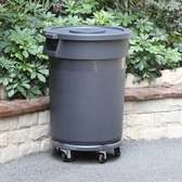 Poubelles avec couvercle  sur roues  120 litres