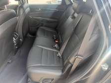 Kia Sorento SUV 5 portes noir spacieux fiable