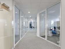 CLOISON DE BUREAU EN ALUMINIUM
