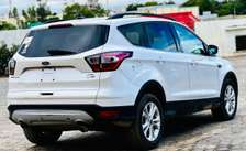 TRÈS BELLE FORD ESCAPE 1.5