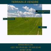 TERRAIN DE 200m2 À VENDRE VERS L' AÉROPORT DE YOFF