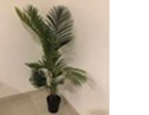 Plante artificielle décorative en pot de type palmier 130 cm