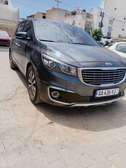 Location kia carnaval 9 places