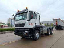 Camion tracteur howo TX