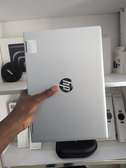 HP pavillion x 360 ) i3 ) 8e generation ) 8g de ram ) 512