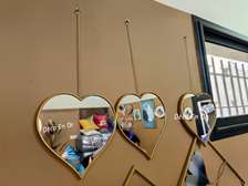 Miroir cœur doré mural avec chaîne suspension