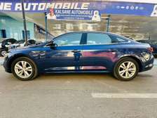 Renault sm6 2016