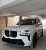 BMW X7 2024