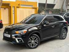 Mitsubishi RVR GT 2018 Black Edition à louer