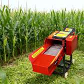 Déchiqueteuse électrique rouge robuste avec roues pivotantes