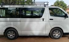 Toyota hiace 2016