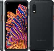 Samsung Galaxy xcover pro venant 64go ram 4go 4