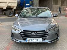 Hyundai elantra 2017 limited automatique essence