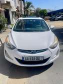 Hyundai avante à louer