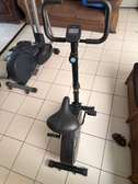 🚴‍♂️ Vélo d'appartement Domyos Essential 03