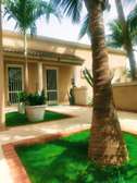 VILLA À SALY