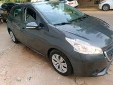 Peugeot 208 année 2015
