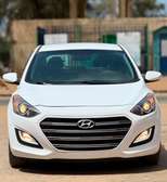 HYUNDAI ELANTRA GT 2017