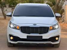 KIA CARNAVAL  2016