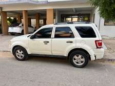 Ford Escape Carré
