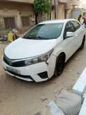 Toyota Corolla 2015 en parfait état.