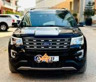 Location Ford Explorer