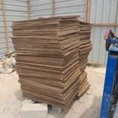 Palettes pour machines à briques