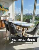 Table à Manger en marbre Blanc 6 chaises Grises