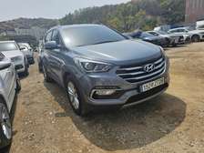 Hyundai Santa Fe 2018 SUV gris spacieux