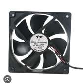 Extracteur couveuse 12v