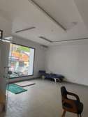 LOCATION DUPLEX COMMERCIAL EN VILLE