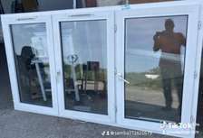 Fenetre pvc quasi blindee antibruit double vitrage