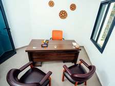 Bureau privé à louer à la Cite Keur Gorgui