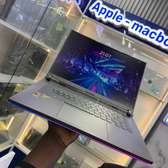 ASUS ROG STRIX G16 (2025) RTX 5060 RYZEN 9