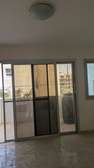 A loué sacreceur1 un apartuman 2etage