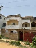 Villa R+1 Situé à Zack Mbao en Face Rond-point Zack Mbao