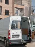 Fourgon utilitaire blanc grande capacité portes battantes