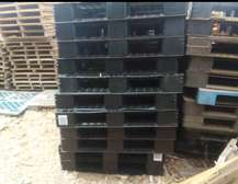 Palettes plastique PVC 1m10 sur 1m10