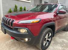 LOCATION JEEP CHEROKEE TRAIL HAWK