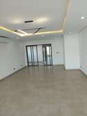 Appartement F4 à Mermoz, au 4ᵉ étage d’un immeuble neuf
